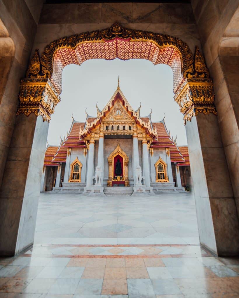 Temple in Thailand - First-Time Solo Traveler