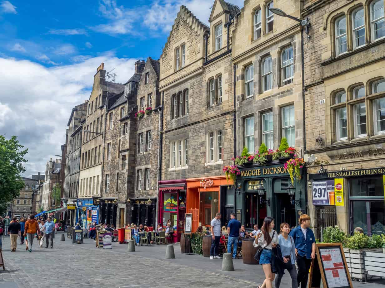 The Perfect Edinburgh Itinerary: How to Spend the Weekend in Scotland's ...